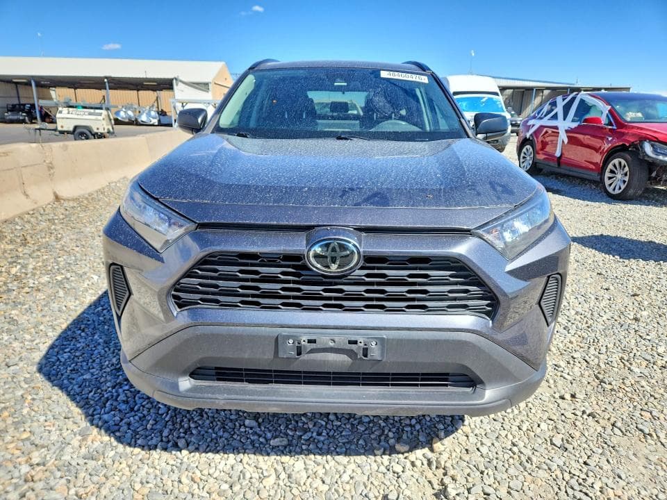 2020 Toyota RAV 4 LE