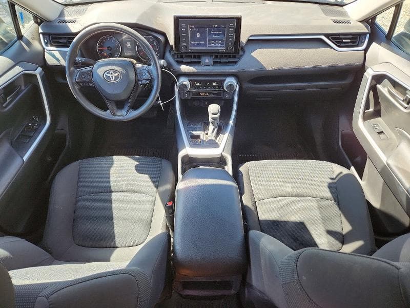 2020 Toyota RAV 4 LE thumbnail 2