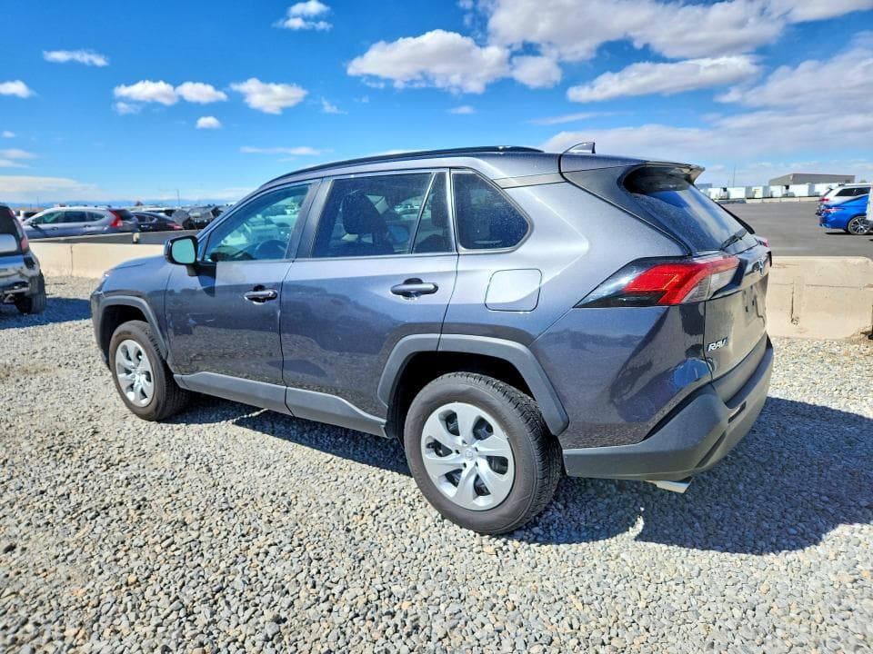 2020 Toyota RAV 4 LE thumbnail 5