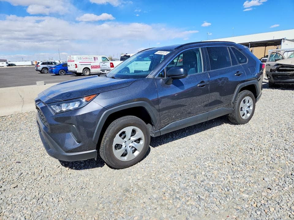 2020 Toyota RAV 4 LE thumbnail 9