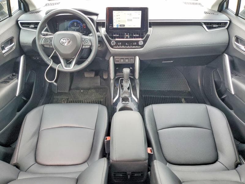 2022 Toyota Corolla Cross XLE thumbnail 2