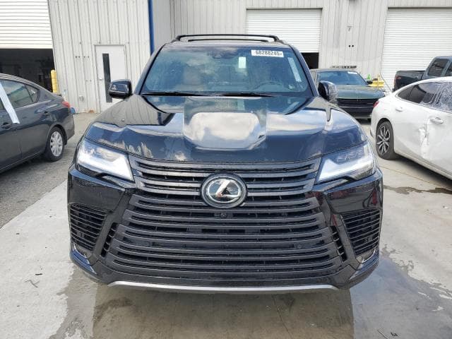 2025 Lexus LX 600 thumbnail 7