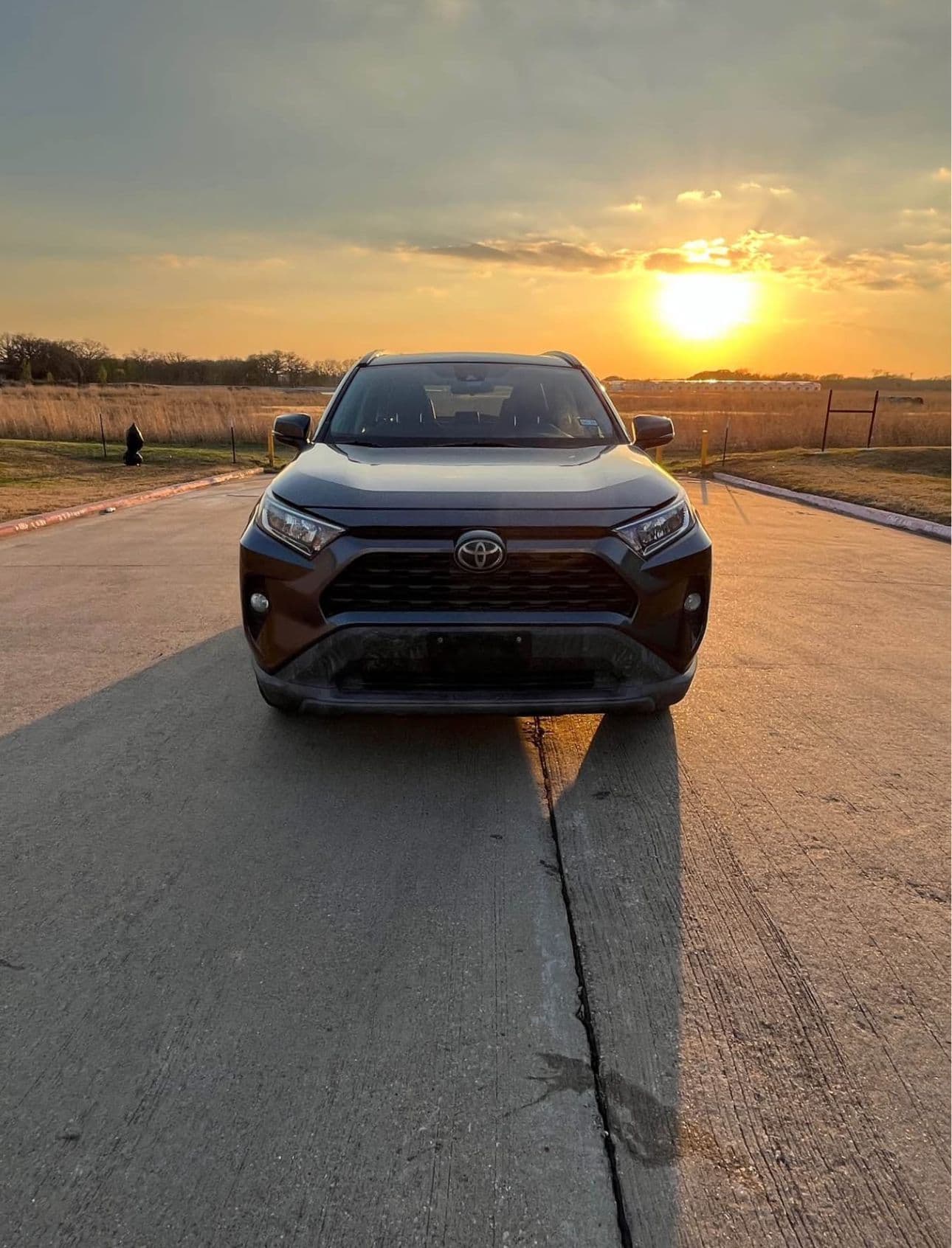 2021 Toyota RAV 4 XLE Premium thumbnail 6