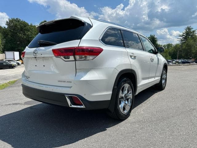 2019 Toyota Highlander Limited Platinum Custom thumbnail 3