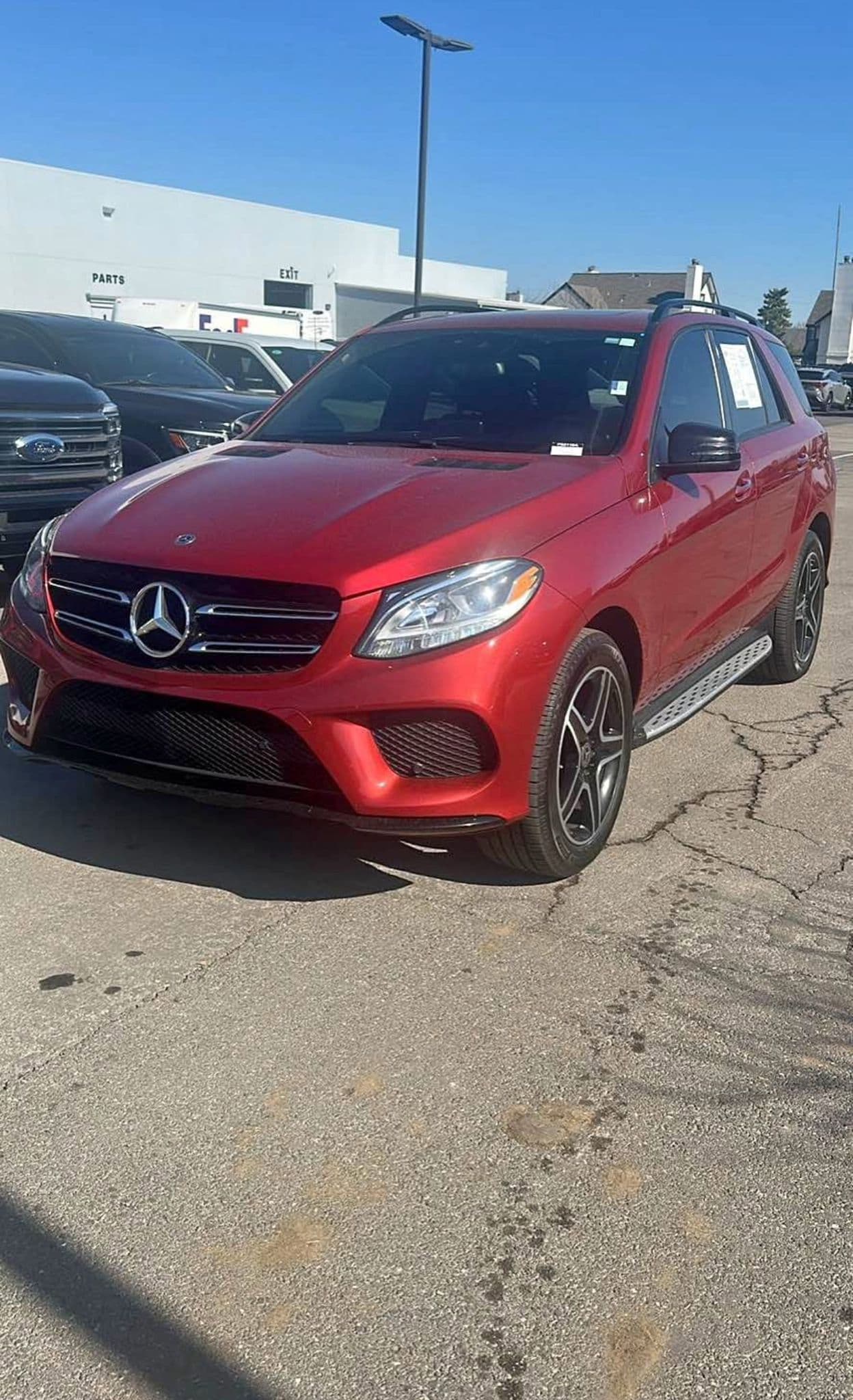 2017 Mercedes-Benz GLE 4MATIC thumbnail 3