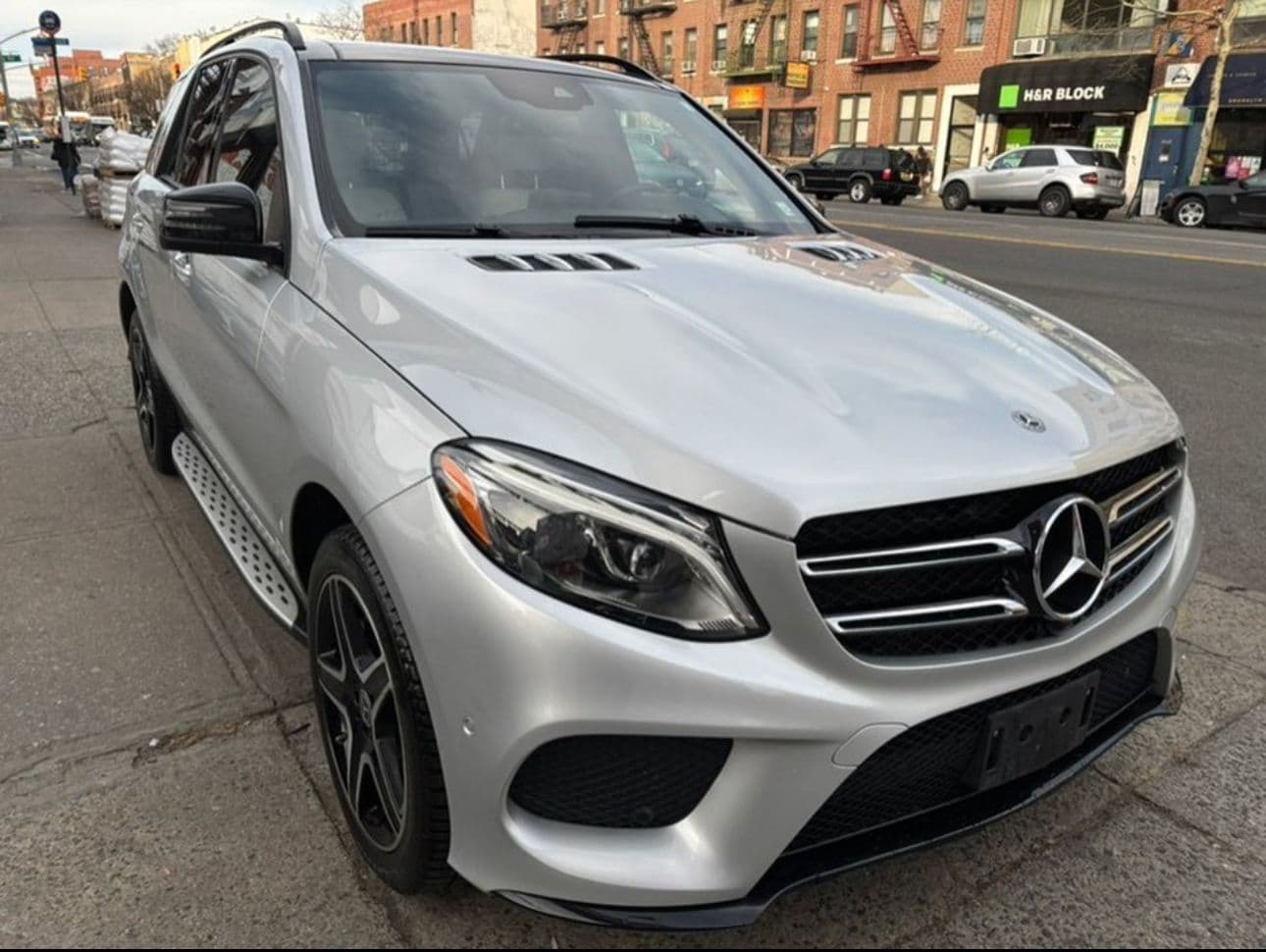 2018 Mercedes-Benz GLE 4MATIC thumbnail 7
