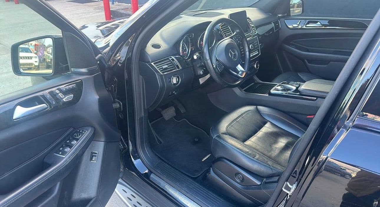 2016 Mercedes-Benz GLE 350 thumbnail 2