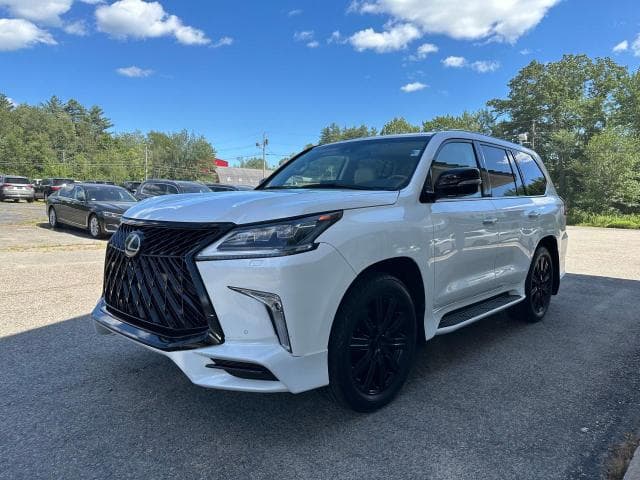 2017 Lexus LX 570 thumbnail 7