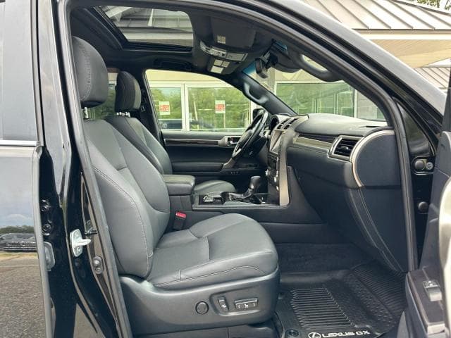 2019 Lexus GX 460 thumbnail 8