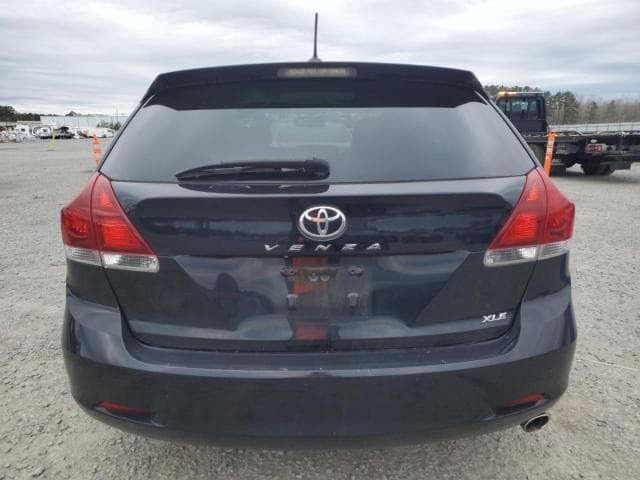 2015 Toyota Venza XLE thumbnail 2