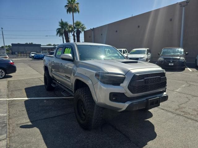 2016 Toyota Tacoma — photo 1
