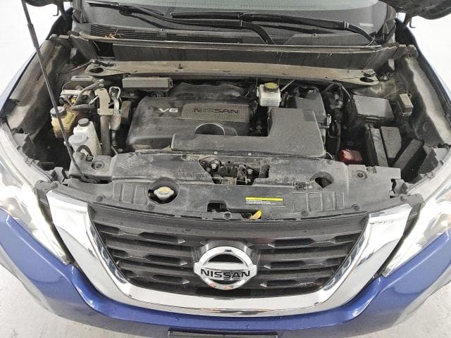 2019 Nissan Pathfinder thumbnail 5